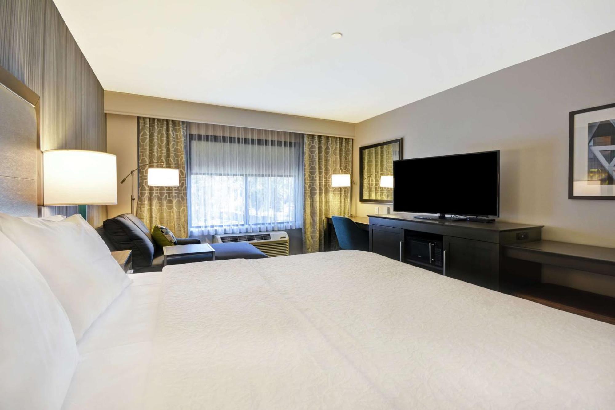 Hampton Inn & Suites Los Angeles Burbank Airport Екстер'єр фото