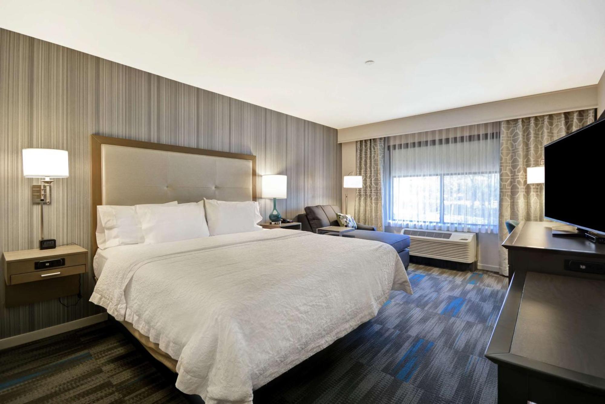 Hampton Inn & Suites Los Angeles Burbank Airport Екстер'єр фото