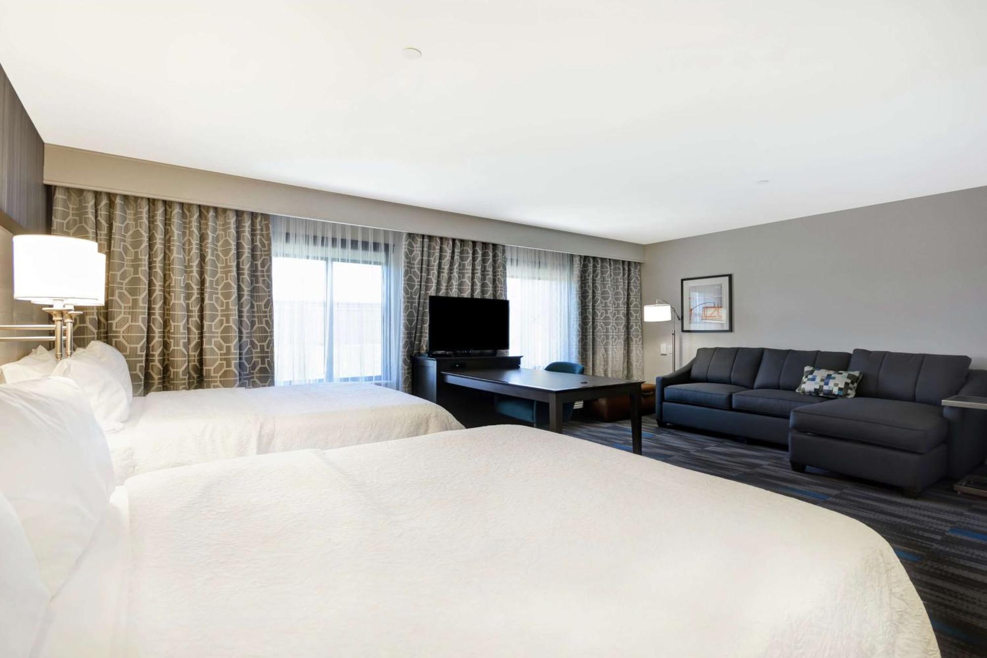 Hampton Inn & Suites Los Angeles Burbank Airport Екстер'єр фото