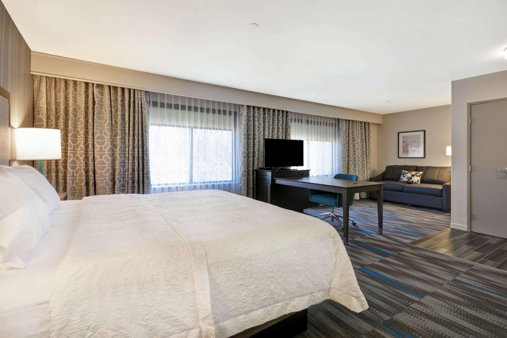Hampton Inn & Suites Los Angeles Burbank Airport Екстер'єр фото