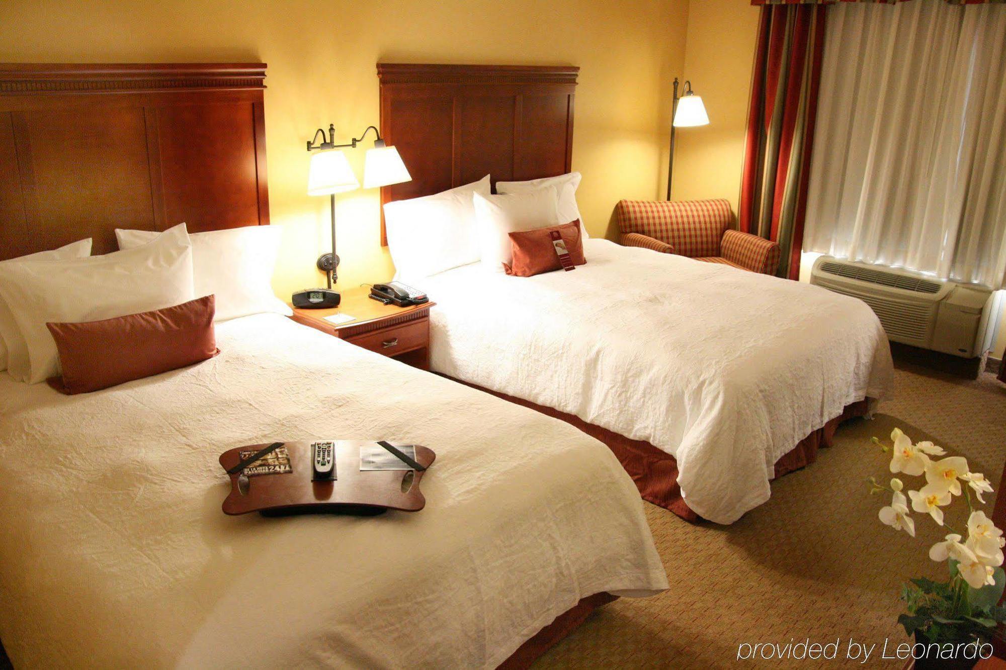 Hampton Inn & Suites Los Angeles Burbank Airport Екстер'єр фото
