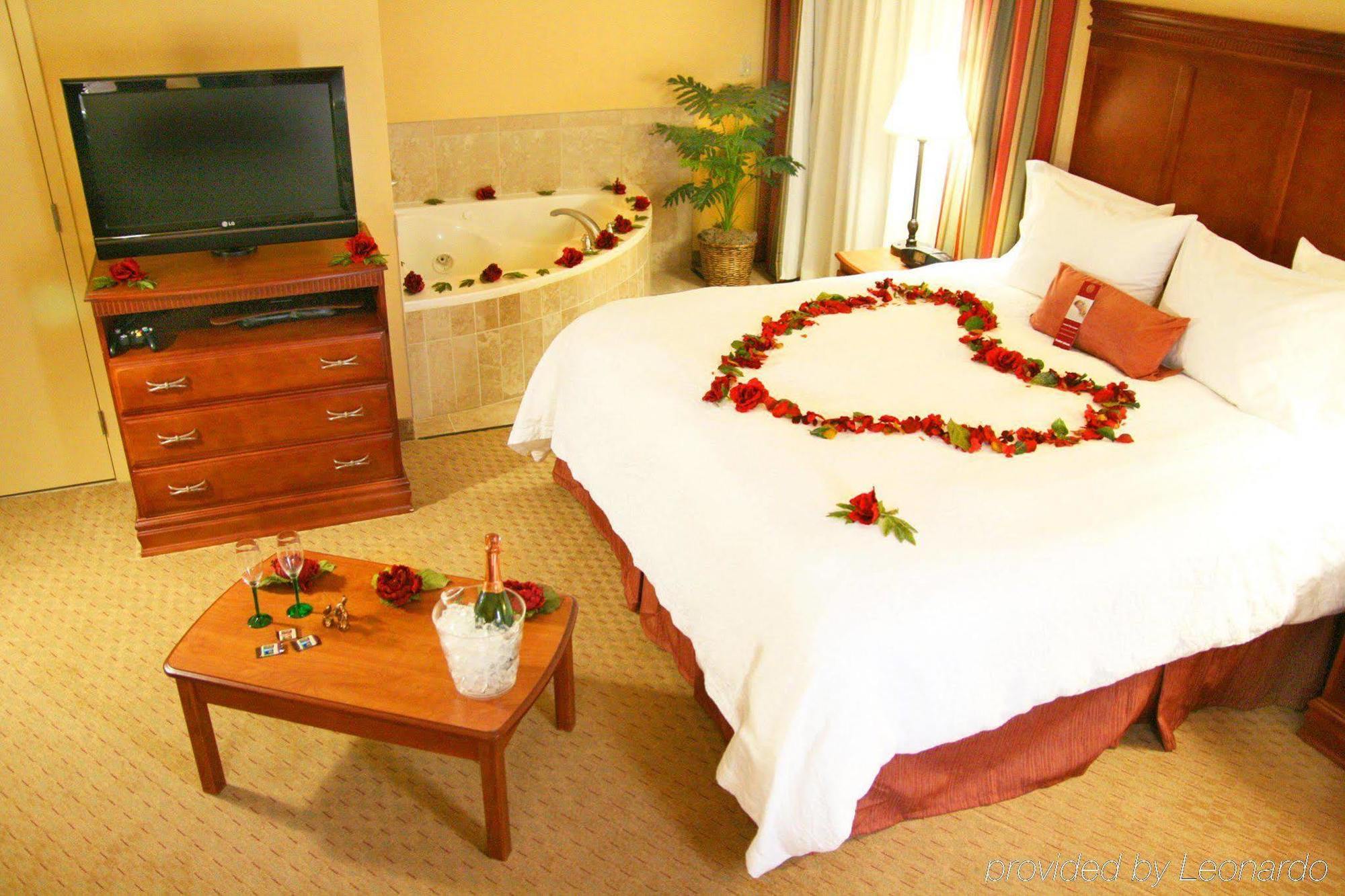 Hampton Inn & Suites Los Angeles Burbank Airport Екстер'єр фото
